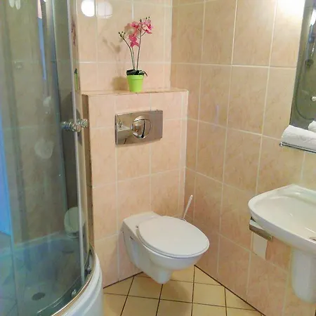 Rezydent モーテル *